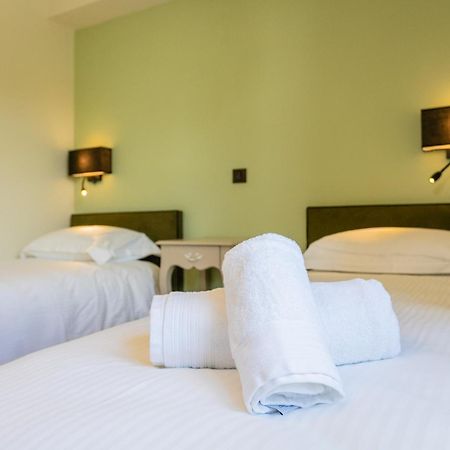 Guardian House Of Chateau Monteil With Heated Pool And Jacuzzi Villa Calviac-en-Perigord Екстериор снимка