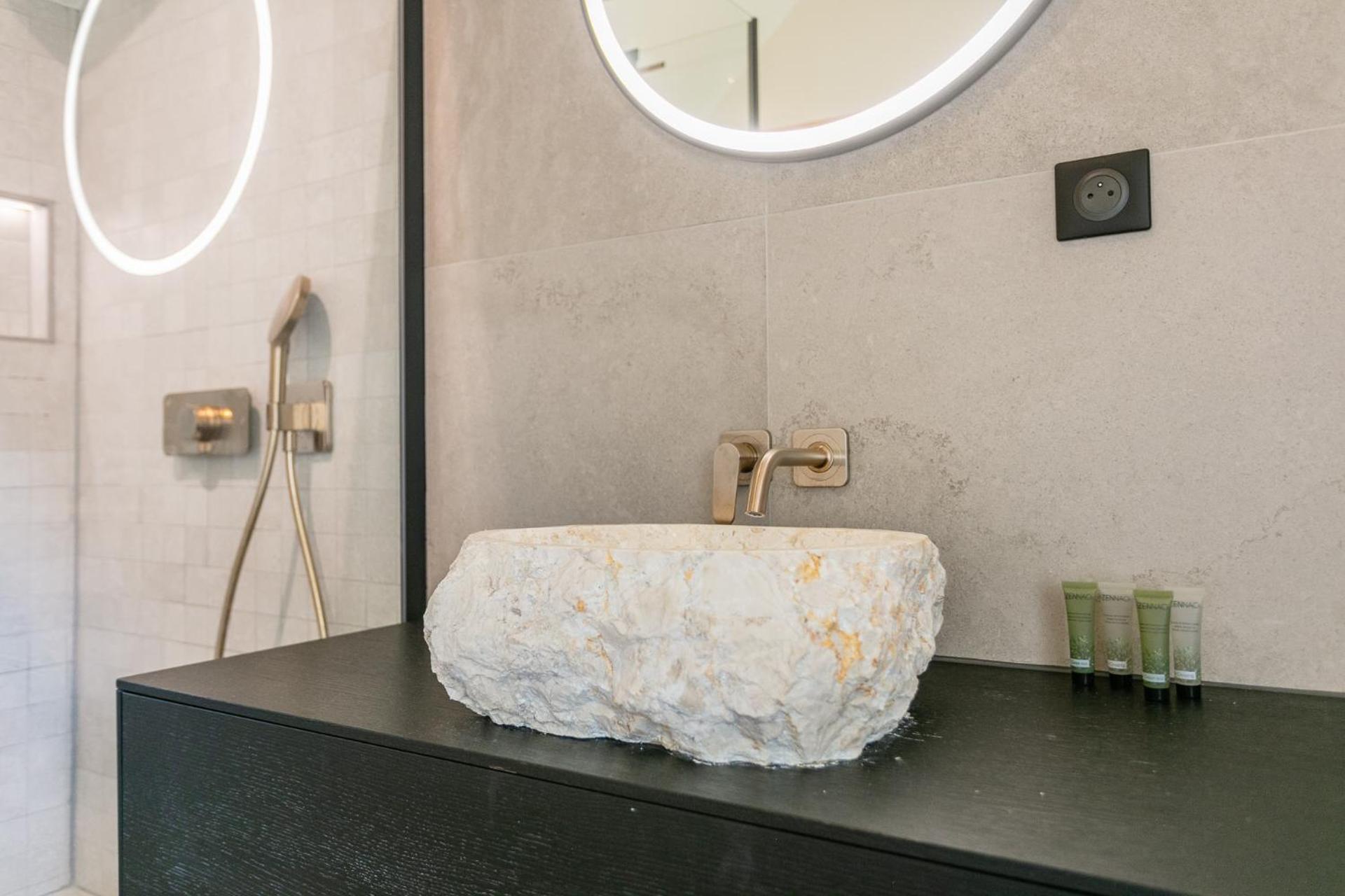 Guardian House Of Chateau Monteil With Heated Pool And Jacuzzi Villa Calviac-en-Perigord Екстериор снимка