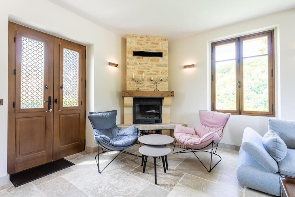 Guardian House Of Chateau Monteil With Heated Pool And Jacuzzi Villa Calviac-en-Perigord Екстериор снимка